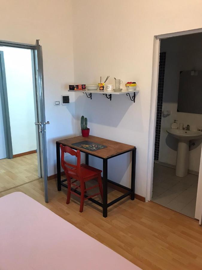Tenuta Palladini 5 Chilometri Da Porto Cesario 莱韦拉诺 外观 照片
