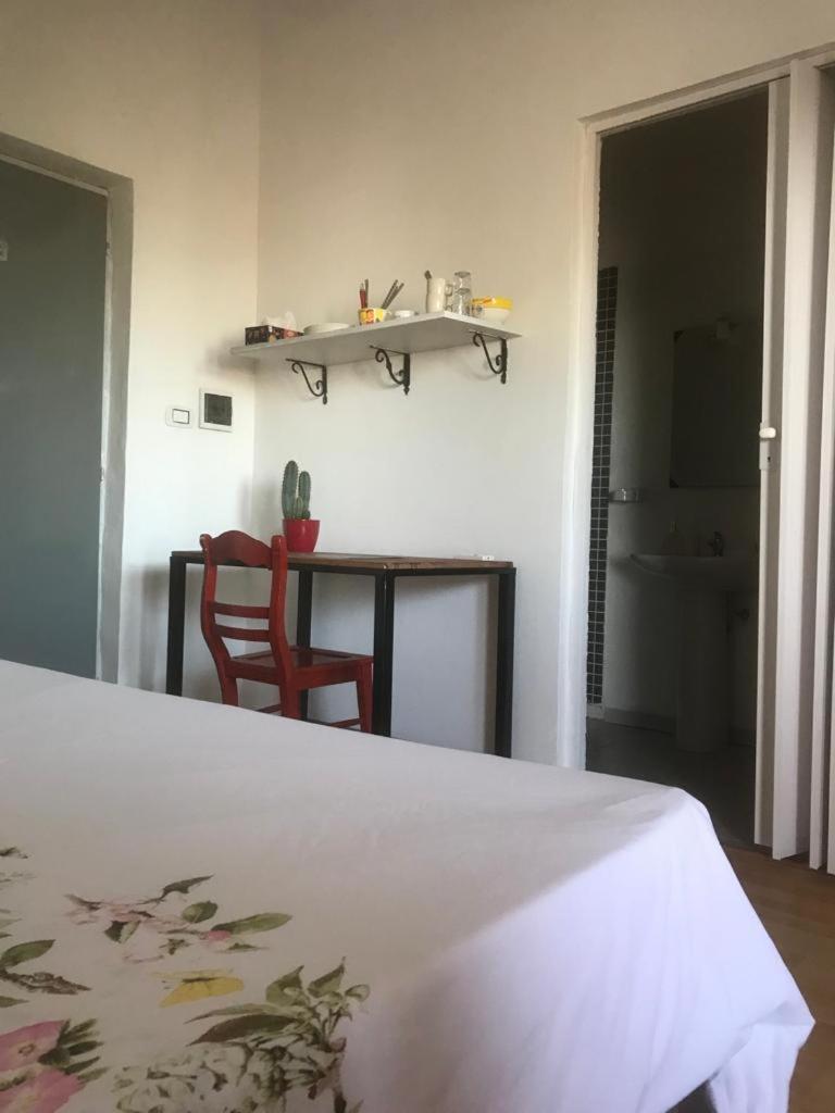 Tenuta Palladini 5 Chilometri Da Porto Cesario 莱韦拉诺 外观 照片